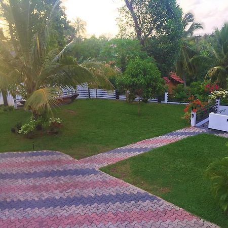 Villa Shanaya Hikkaduwa Kültér fotó