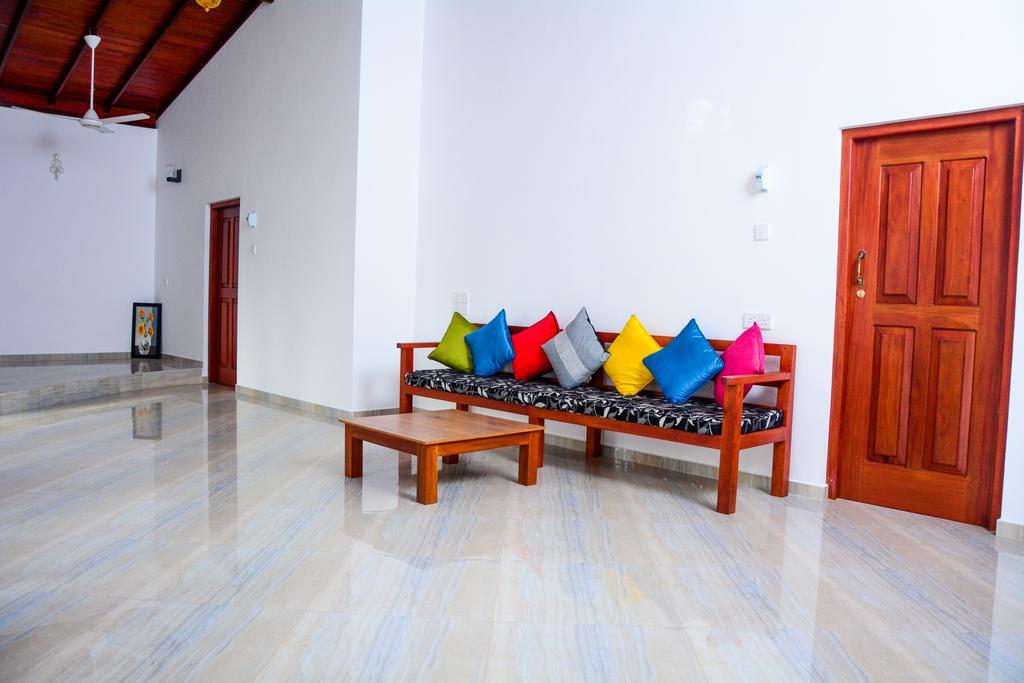 Villa Shanaya Hikkaduwa Kültér fotó