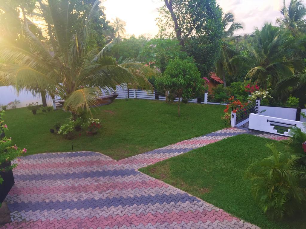 Villa Shanaya Hikkaduwa Kültér fotó